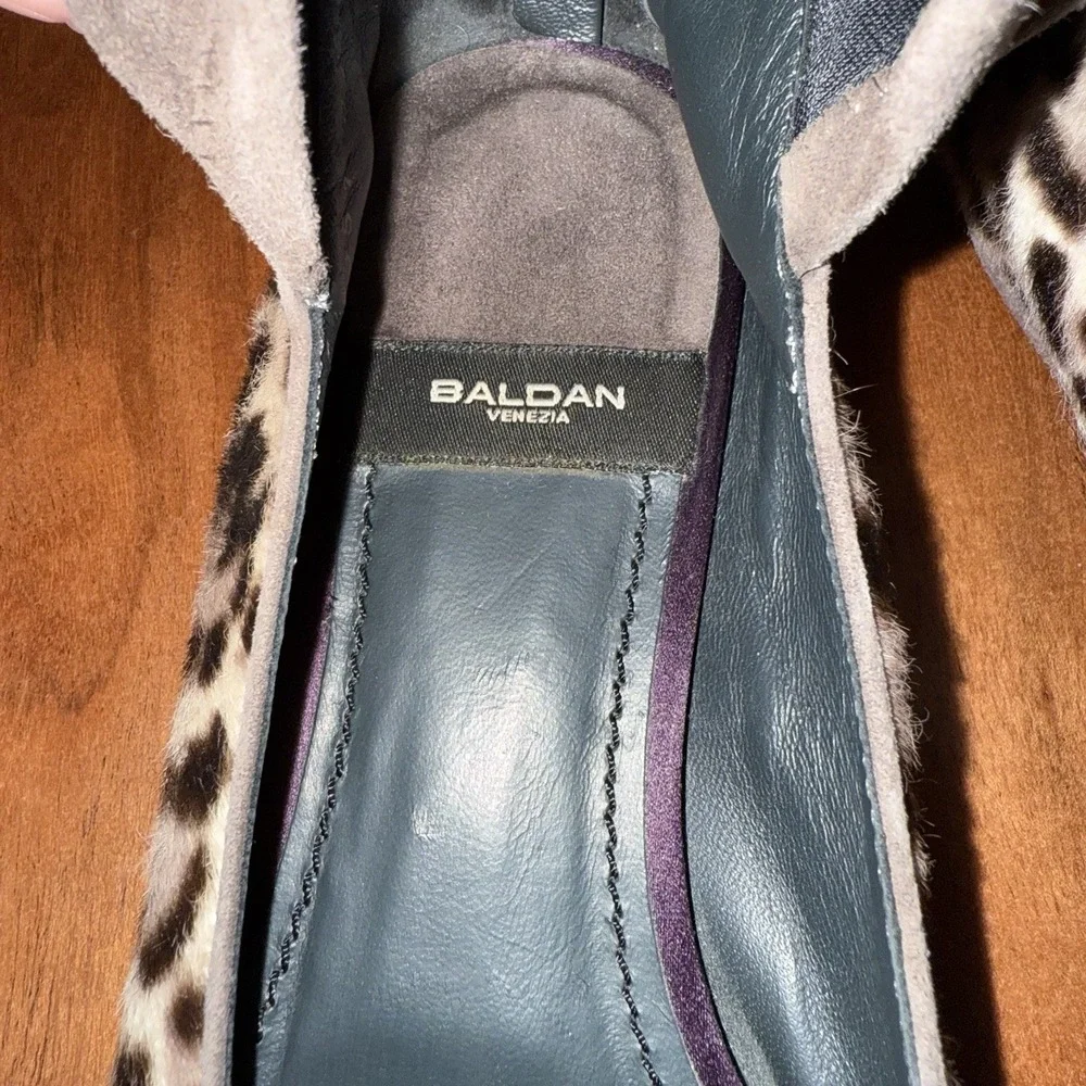 Baldan Venezia Leopard Print Pony Flat Ankle Closure Women's Size EU37.5/US‎ 7